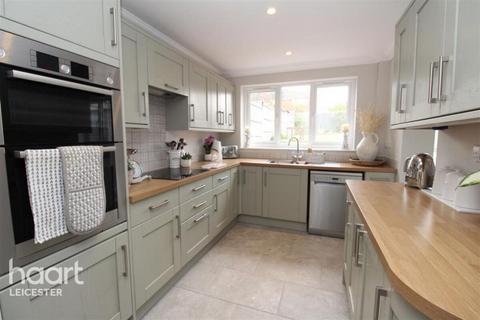 undefined, Grange Close, Leicester