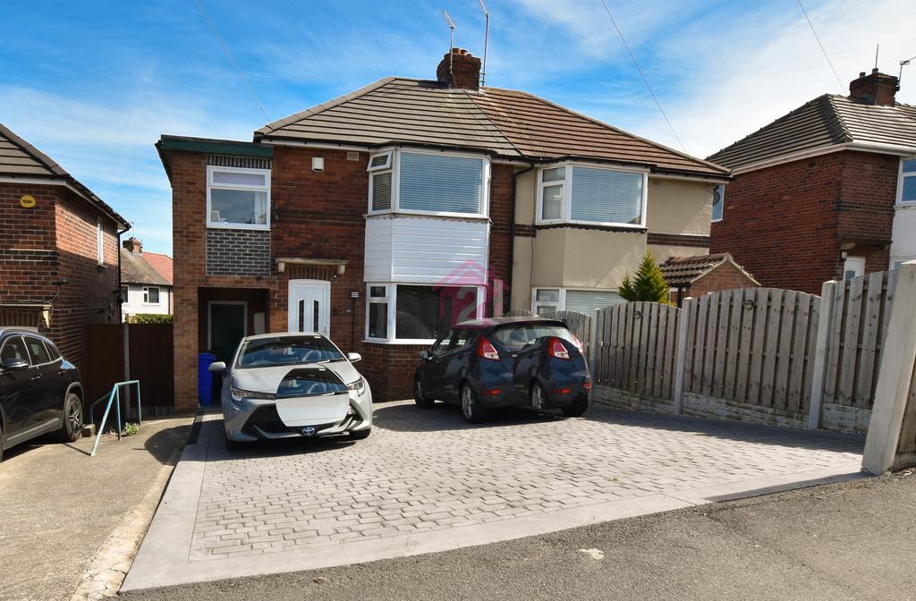 Hopefield Avenue, Frecheville, Sheffield 3 bed semidetached house £