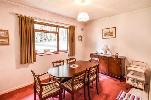 8 Dorset Close, Harrogate, HG1 2LR