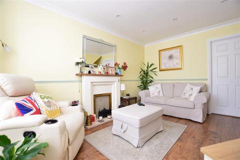 6 Ashdene Gardens, Ashington, Pulborough, RH20 3JA