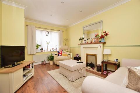 6 Ashdene Gardens, Ashington, Pulborough, RH20 3JA