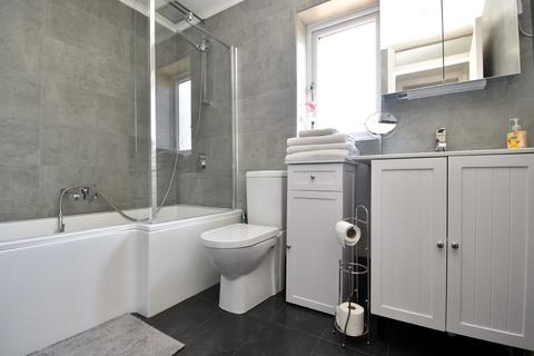 31 Chalkdown, Stevenage, SG2 7BG