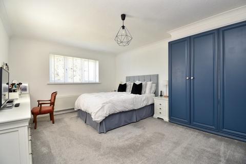 31 Chalkdown, Stevenage, SG2 7BG