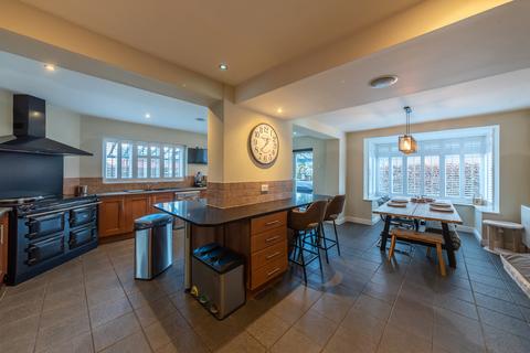 Field House Wolverhampton Road, Penkridge, Stafford, ST19 5AQ