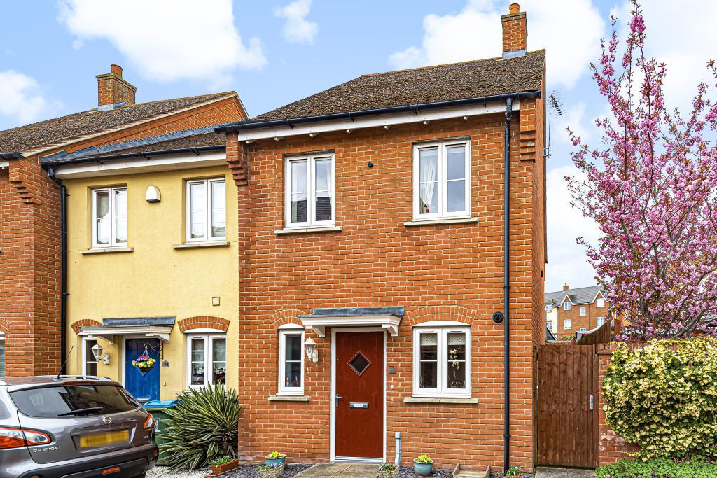 Buckingham Park, Aylesbury, Buckinghamshire, HP19 2 bed end of terrace