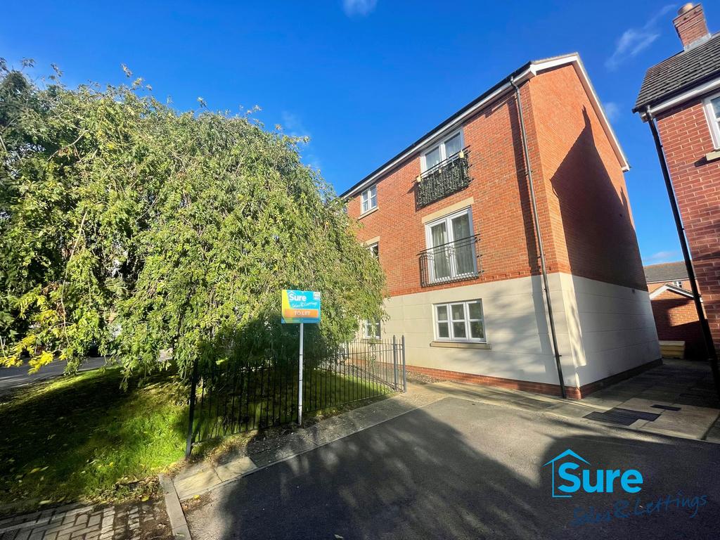Boughton Way, Gloucester. GL4 1 bed flat £750 pcm (£173 pw)