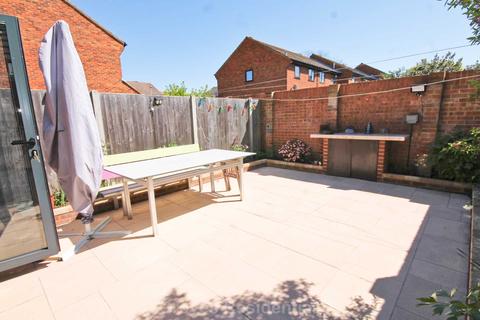 17 Willow Road, New Malden, KT3 3RS