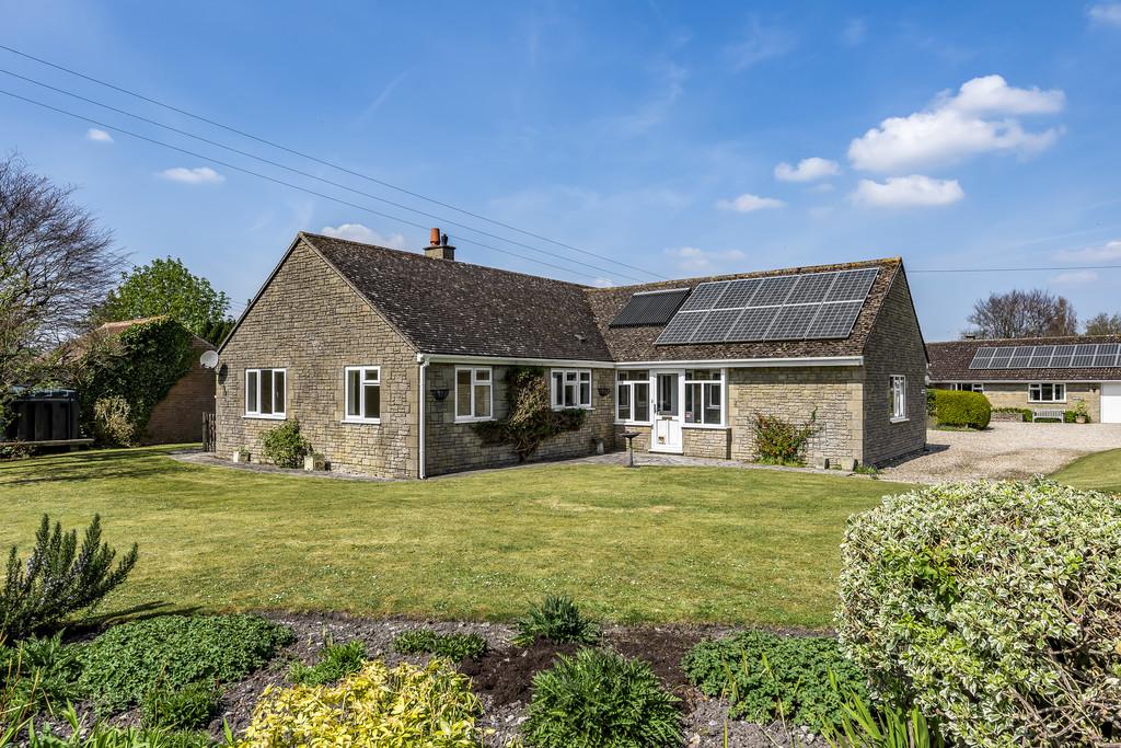 Upton Scudamore, Warminster 3 bed detached house £550,000
