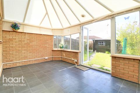 22 Cornbury Crescent, Downhead Park, Milton Keynes, MK15 9AS