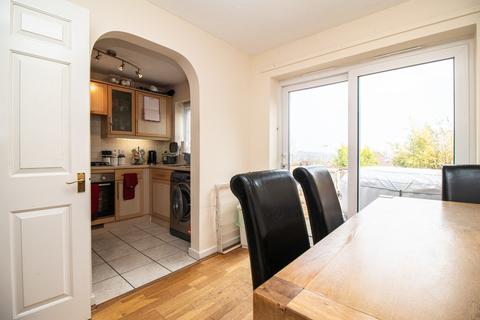 2 Clos Parc Radur, Radyr, Cardiff, CF15 8GH