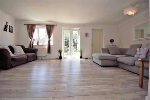20 Bramble Way, Wincanton, BA9 9HA