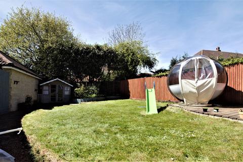 20 Bramble Way, Wincanton, BA9 9HA