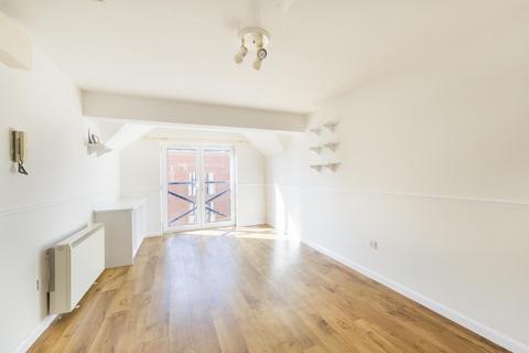 Studio to rent, Jessop Court, City Centre