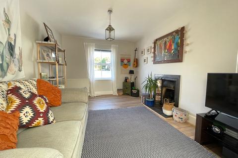 4 Queens Road, Swanage, BH19 2EQ