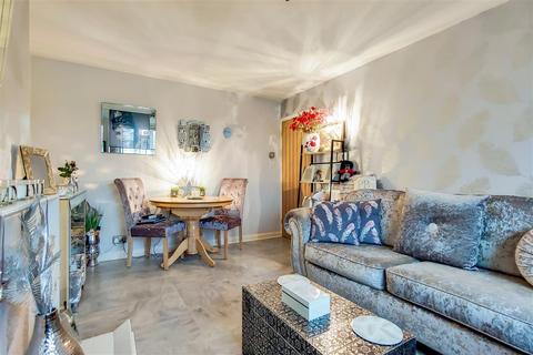 422 Rainham Road South, Dagenham, RM10 7XA
