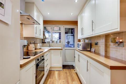 422 Rainham Road South, Dagenham, RM10 7XA