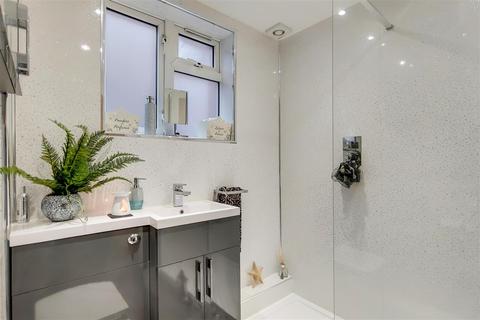 422 Rainham Road South, Dagenham, RM10 7XA