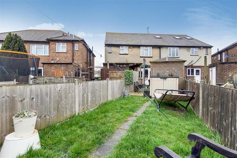 422 Rainham Road South, Dagenham, RM10 7XA