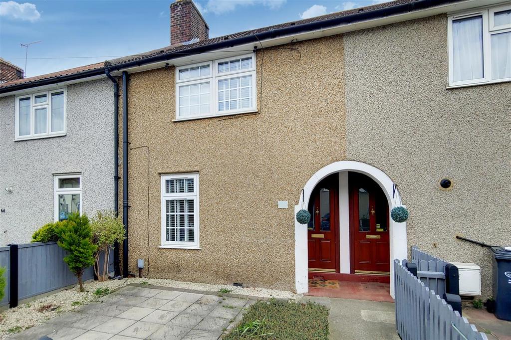 St Road, Dagenham, Dagenham 3 bed terraced house £360,000