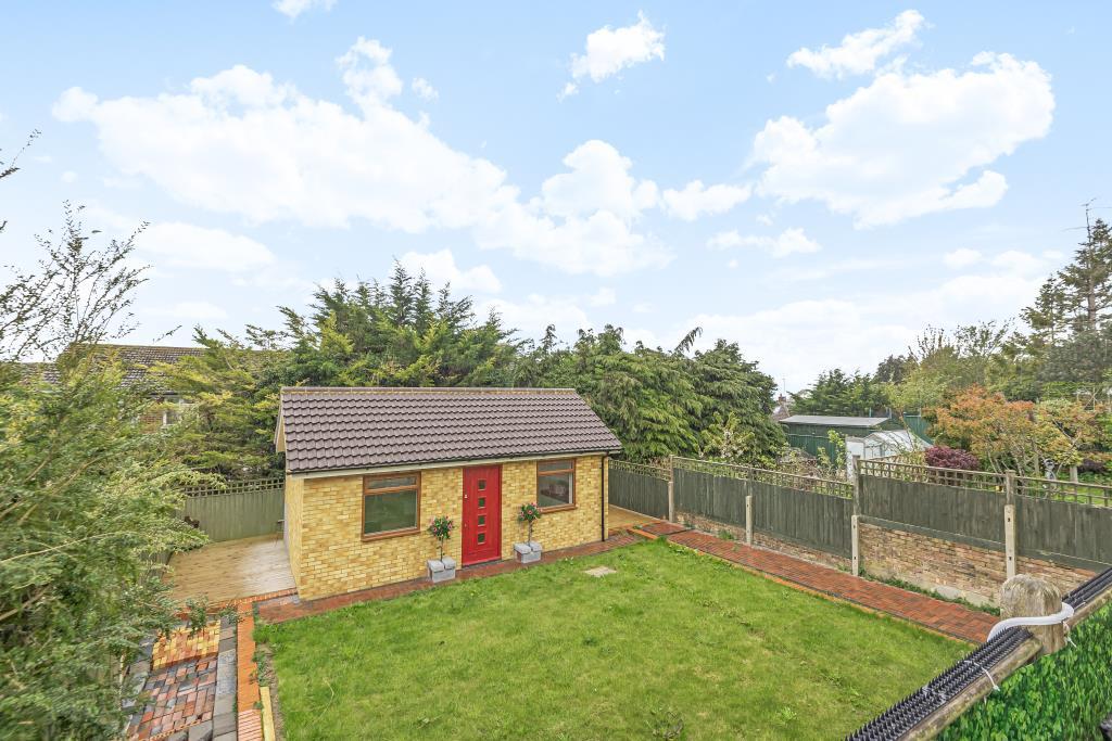 Downley, High HP13 4 bed detached house £650,000