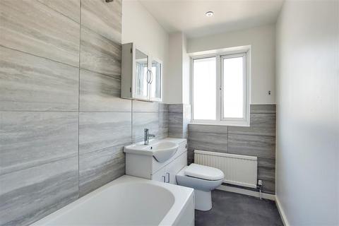 35 Crane Close, Dagenham, RM10 8PL