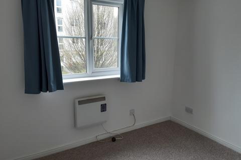 2 bedroom apartment to rent, Queens Crescent, Livingston