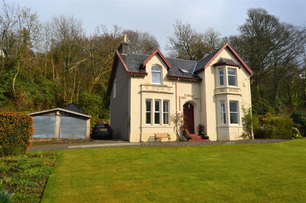 Shore Road, Cove, Argyll & Bute, G84 0NA 5 bed detached house for sale