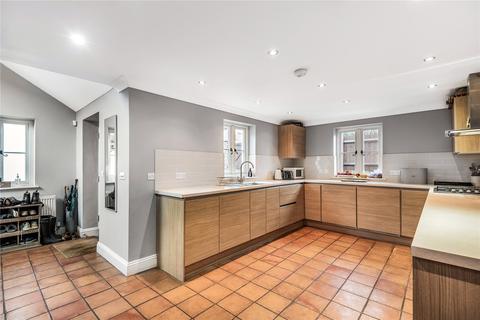 1 Western Lane, London, SW12 8JS