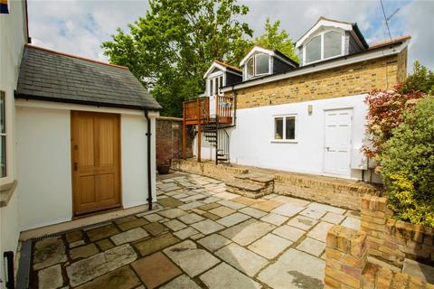 1 Western Lane, London, SW12 8JS