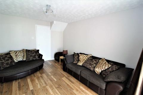 18 Cedar Close, Callington, PL17 7HG