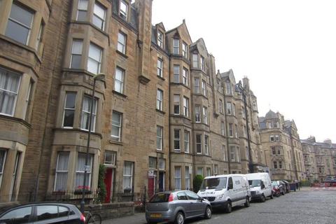 3 bedroom flat to rent, Bruntsfield Avenue, Bruntsfield, Edinburgh, EH10