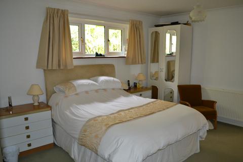 Parkside Glebe Close, St Margarets At Cliffe, Dover, CT15 6AF