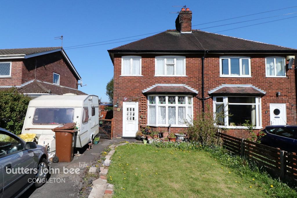 Giantswood Lane, Congleton 3 bed semidetached house for sale £215,000