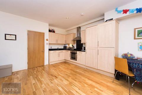 2 bedroom apartment to rent, Maybury Gardens, Willesden Green, London, NW10