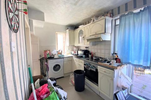 12 Carfax Road, Hayes, UB3 4RB