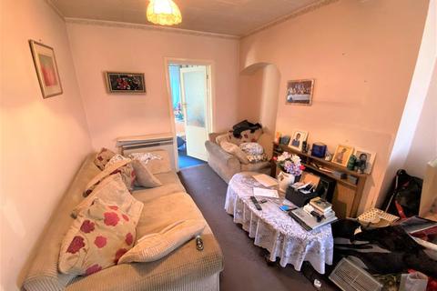 12 Carfax Road, Hayes, UB3 4RB