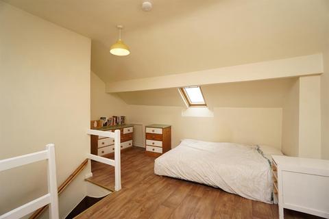 57 Walkley Road, Sheffield, S6 2XL
