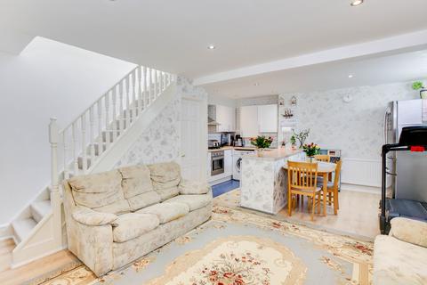 2 bedroom house for sale - Spooners Mews, Acton, W3