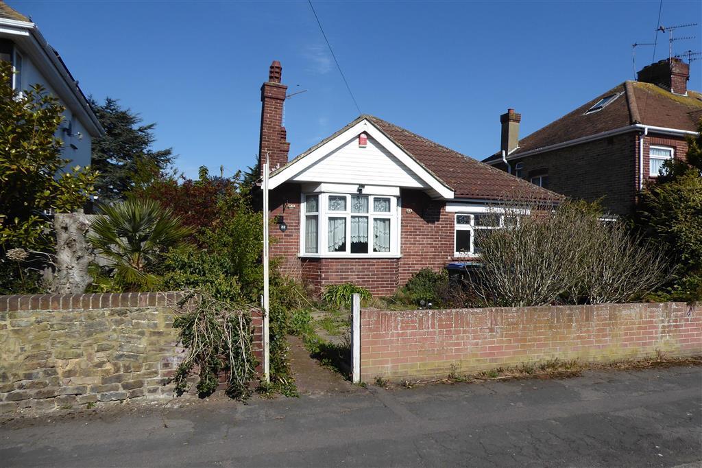 Stanley Road, Broadstairs, Kent 3 bed detached bungalow £375,000