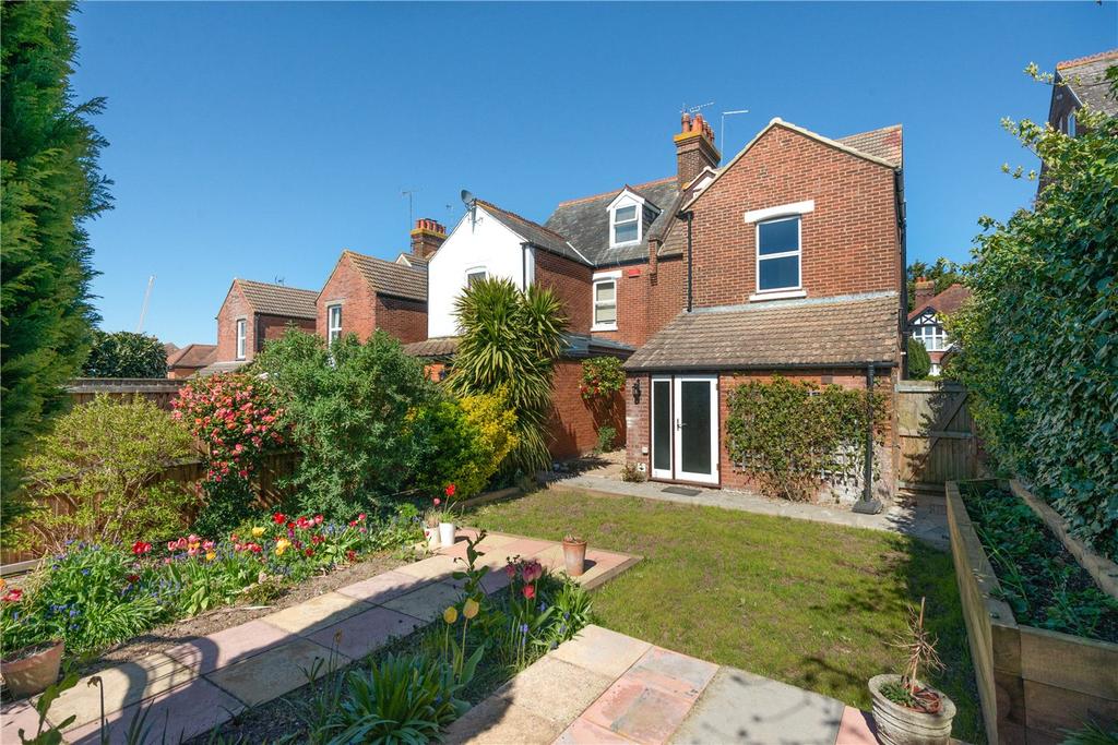 Nunnery Road, Canterbury, CT1 5 bed semi-detached house - £537,500