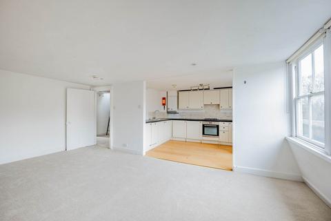 1 bedroom apartment to rent, Sydney Place