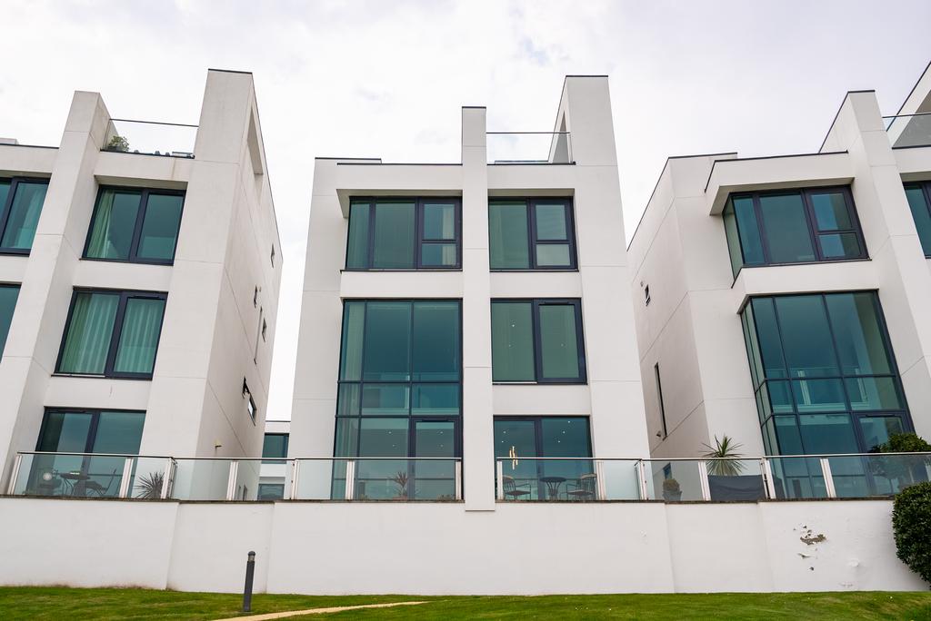 A page Image (2 of 82).jpg