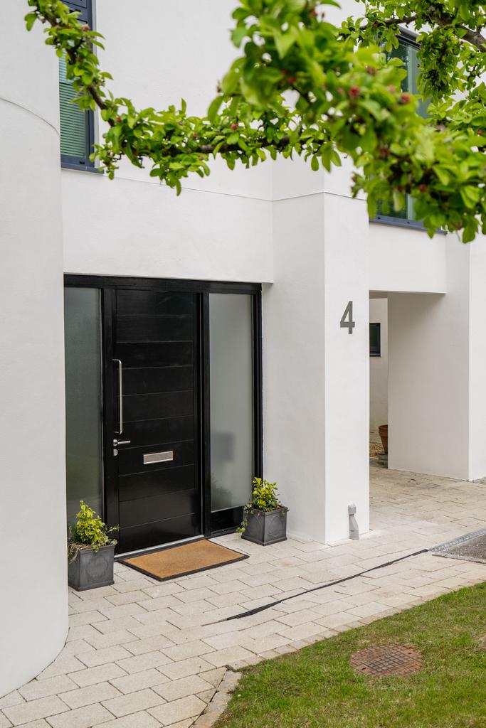 A page Image (14 of 82).jpg