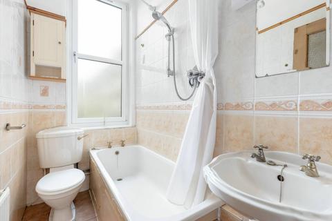 4/4 Balfour Place, Edinburgh, EH6 5DW