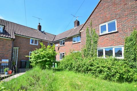 4 bedroom terraced house to rent - Fulflood