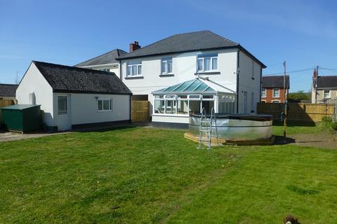 5 Bonllwyn, Ammanford, SA18 2EF
