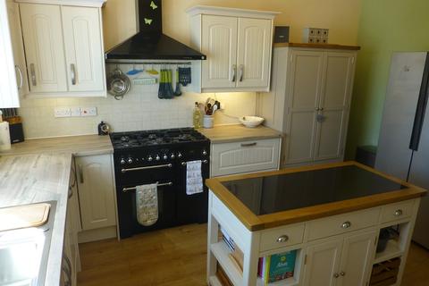 5 Bonllwyn, Ammanford, SA18 2EF