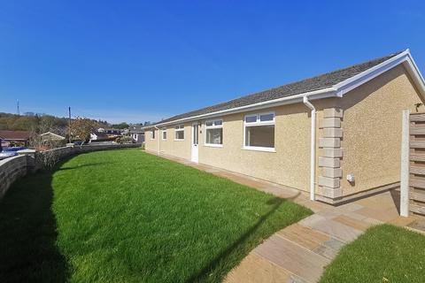 138 Delffordd, Rhos, Swansea, SA8 3ER