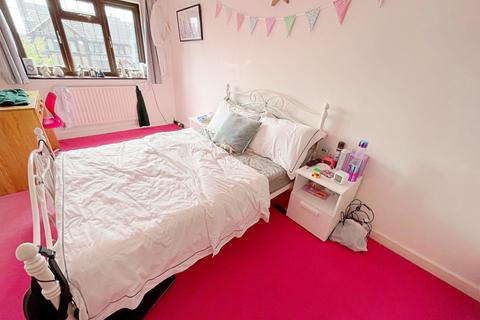 6 Eastcott Close, Bournemouth, BH7 7EQ