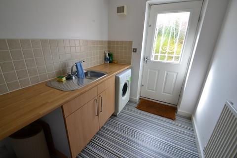 4 bedroom terraced house to rent, St Nicholas Road, Hulme, Manchester, M15 5JD